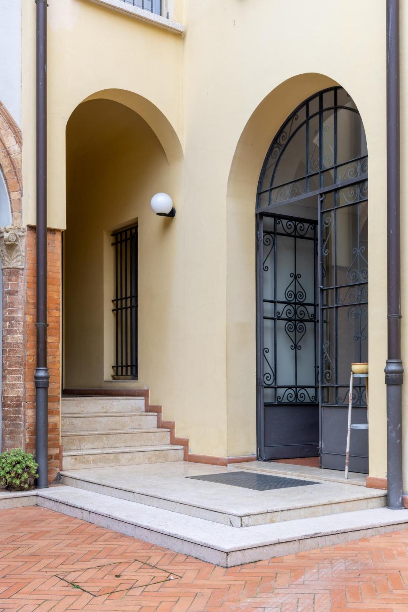 Casa Petrucci Centro Storico Lejlighed Forlì Eksteriør billede